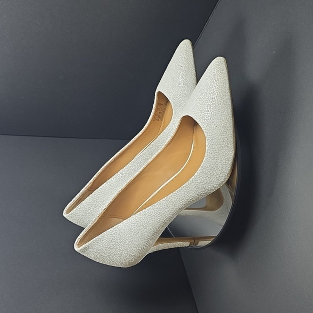 Elegant White Women's Pumps